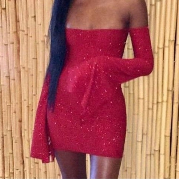 Twiley Collection NWOT Off The Shoulder Bardot Bell Sleeve Sequin Party Dress - Picture 2 of 15